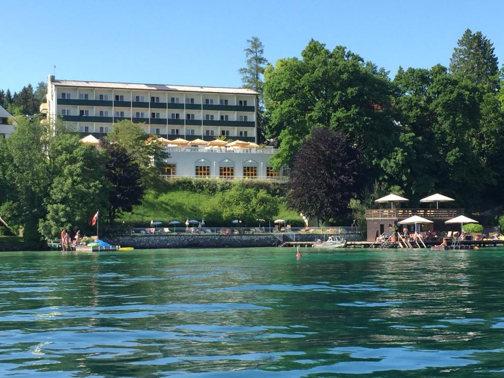 Hotel Attersee เซวาลเคิน ภายนอก รูปภาพ